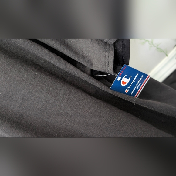 Black Champion T-shirt NEW 4XL - Picture 3 of 5